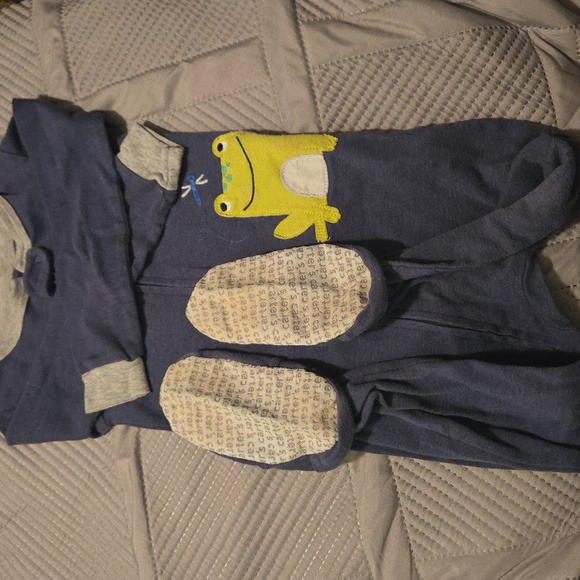 Carter's Navy and Gray Frog Footed One Piece Pajamas - Picture 1 of 1